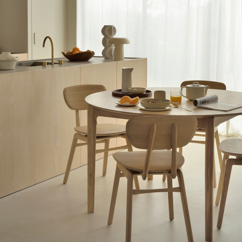 Oak Bok Round Extendable Dining Table