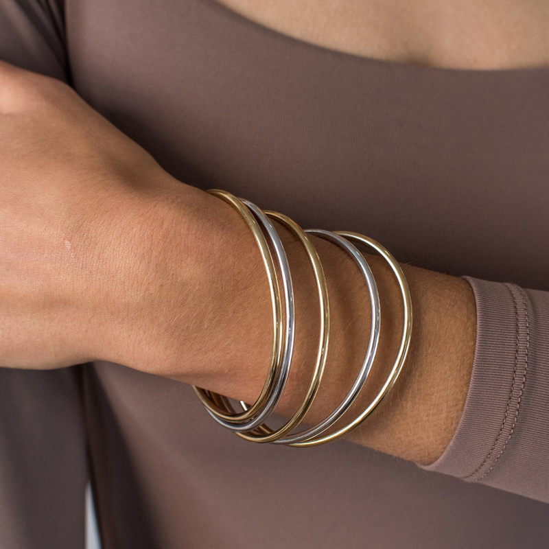 Dane Bangle Set Of 5 Two-Tone- Jenny Bird
