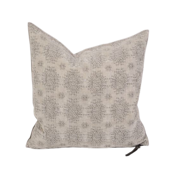 Stone Washed Jacquard - 26x26" - Kilim Ciment